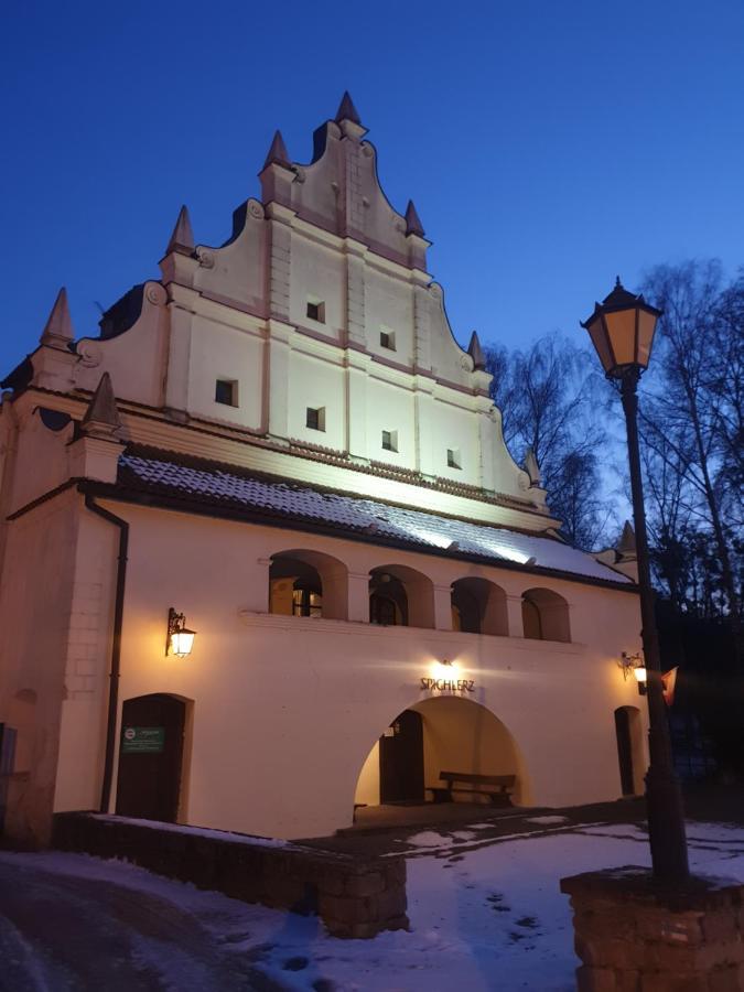 Spichlerz Na Krakowskiej Kazimierz Dolny Esterno foto